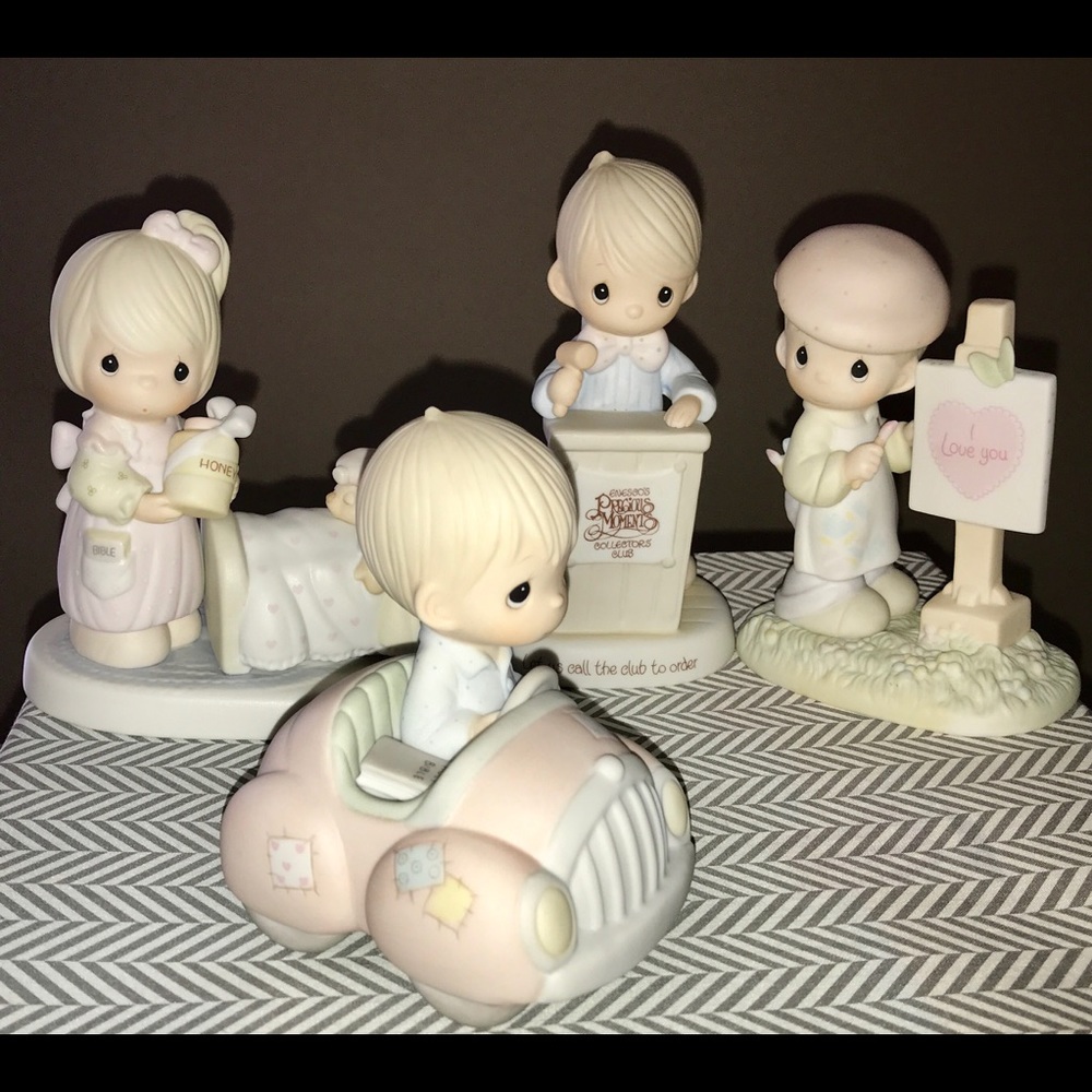 Precious Moments LOT of 8 figurines
